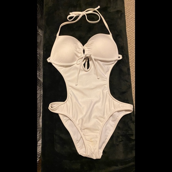 VENUS Other - Venus monokini off white